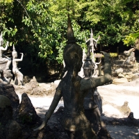 Буддистские фигуры на Самуи