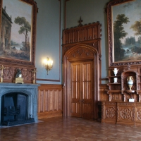 Внутри дворца